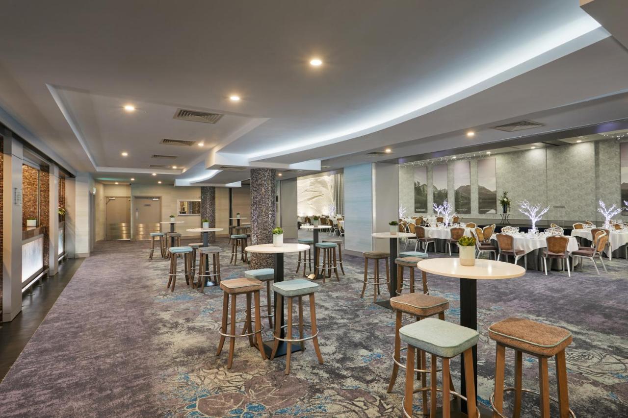 Crowne Plaza Dublin Blanchardstown By Ihg Hotel Kültér fotó