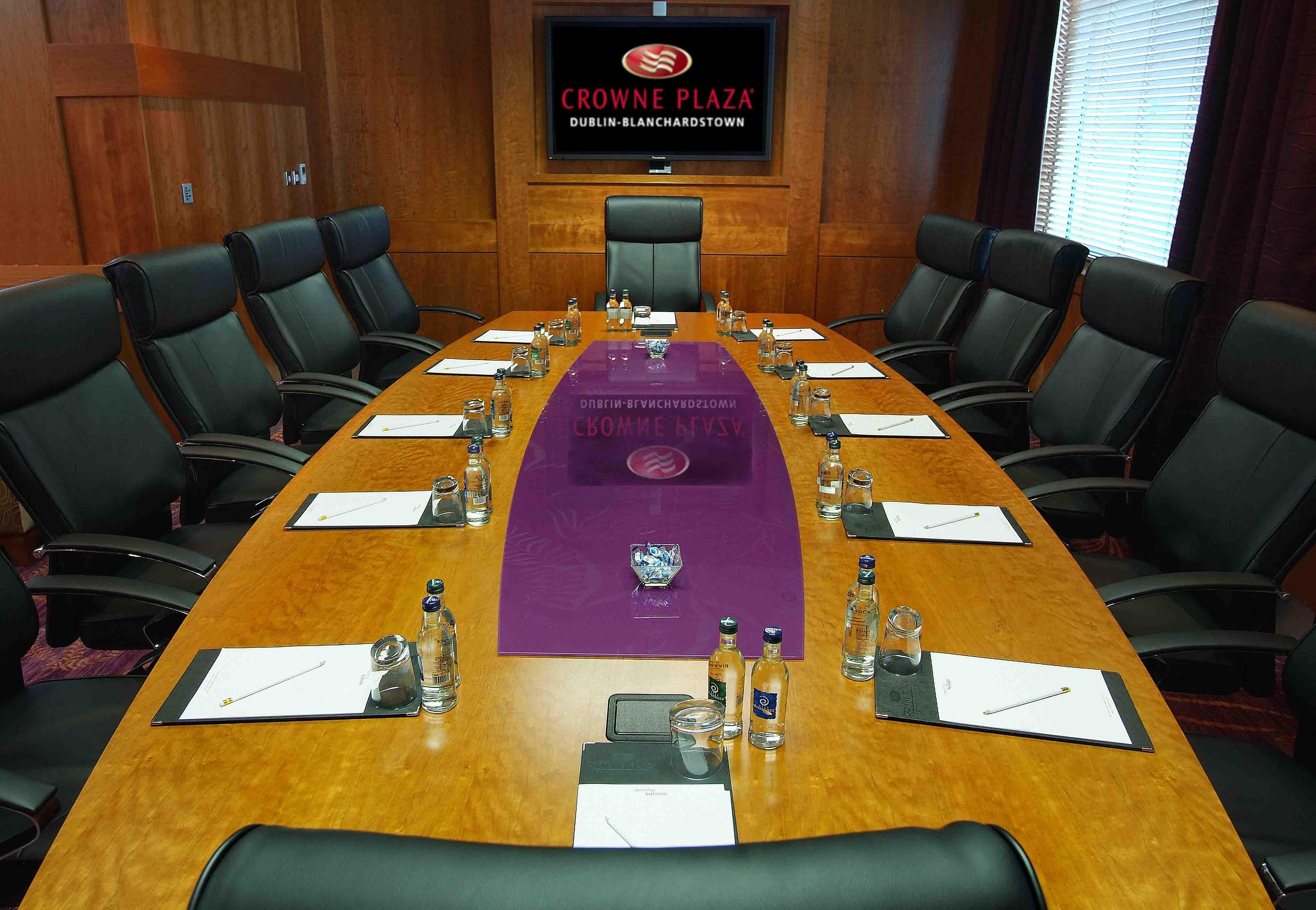 Crowne Plaza Dublin Blanchardstown By Ihg Hotel Kültér fotó